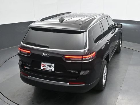 Used 2022 Jeep Grand Cherokee L Limited w/ Luxury Tech Group II AWD/4WD image 31