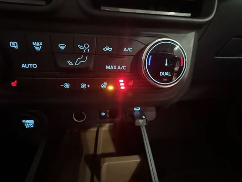 Certified 2023 Ford Maverick Lariat w/ Lariat Luxury Package AWD/4WD image 24