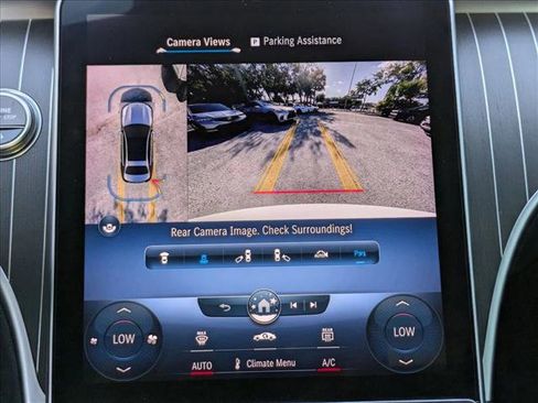 Used 2022 Mercedes-Benz C 300 4MATIC Sedan image 12