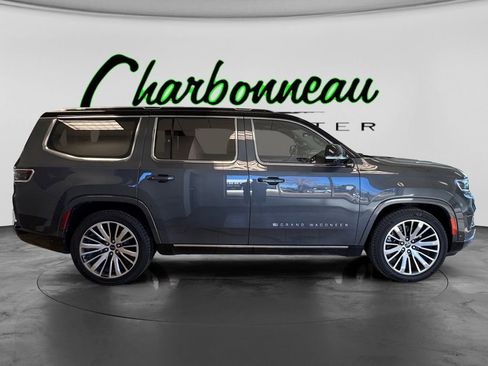 Used 2024 Jeep Grand Wagoneer Series III AWD/4WD image 6