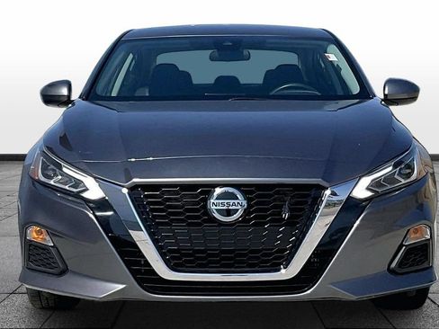 Used 2021 Nissan Altima 2.5 SV FWD image 3