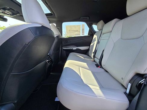 New 2026 Lexus RX 350 F Sport FWD image 21