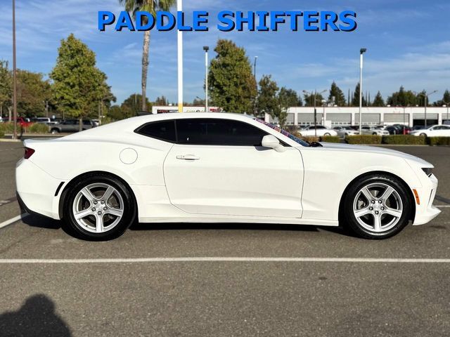 Used 2017 Chevrolet Camaro LT RWD image 4