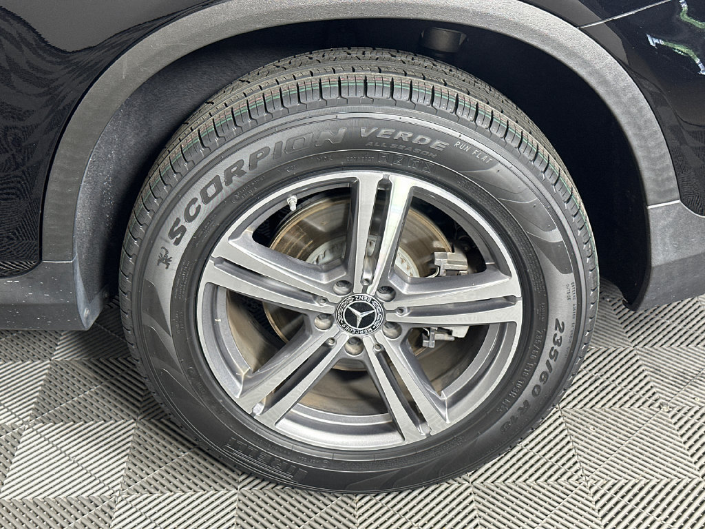 Used 2022 Mercedes-Benz GLC 300 image 22