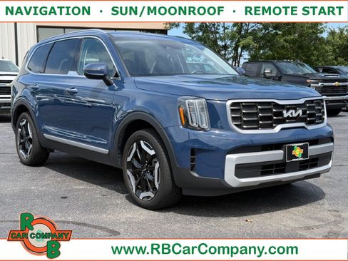 Used 2025 Kia Telluride S FWD image 1