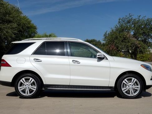Used 2014 Mercedes-Benz ML 350 2WD image 3