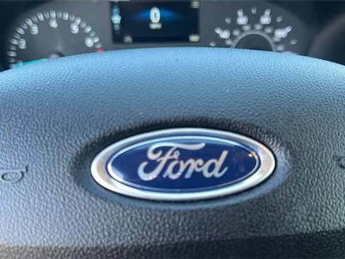 Certified 2022 Ford Escape SE w/ Cold Weather Package image 19