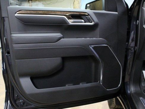 New 2026 GMC Sierra 1500 Elevation image 15