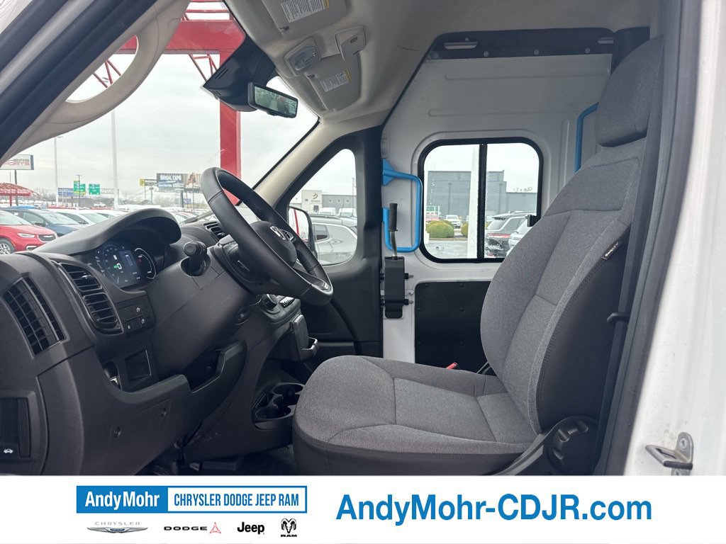 New 2024 RAM ProMaster 3500 w/ Delivery Van Package FWD image 4