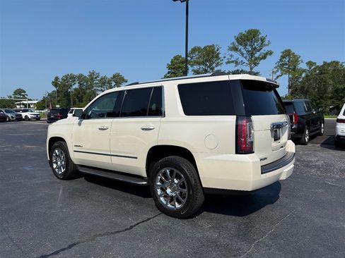 Used 2015 GMC Yukon Denali w/ Open Road Package AWD/4WD image 5