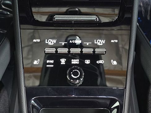 New 2026 Porsche Cayenne S AWD/4WD image 19