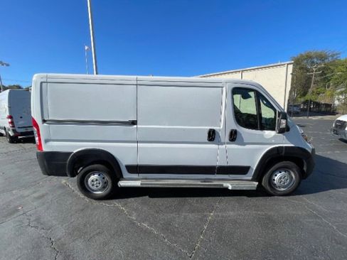 Used 2023 RAM ProMaster 2500 image 5