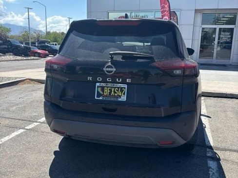 Certified 2022 Nissan Rogue S FWD image 9