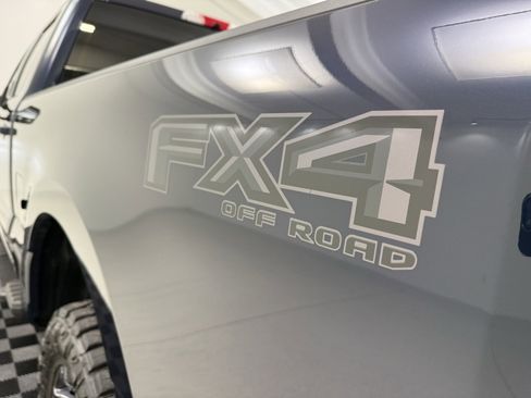 Used 2024 Ford F250 XLT w/ XLT Premium Package image 9
