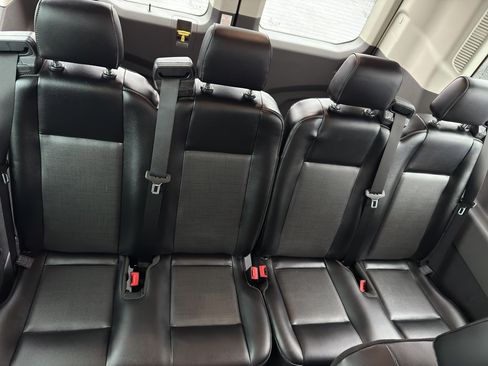 Used 2023 Ford Transit 350 XL image 23