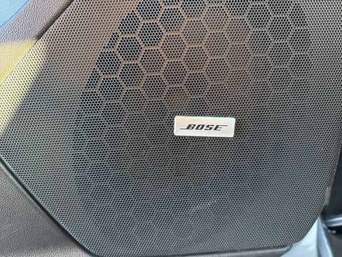 Used 2023 Cadillac XT5 Premium Luxury image 13