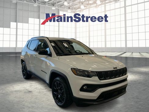 New 2026 Jeep Compass Latitude AWD/4WD image 7