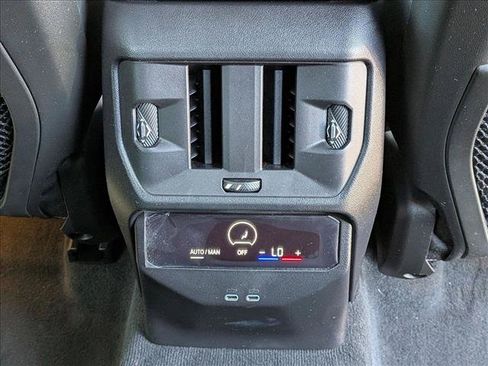 Used 2026 BMW X3 xDrive30i w/ M Sport Package AWD/4WD image 17