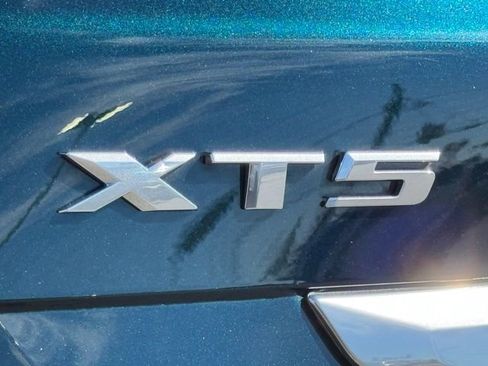 Used 2024 Cadillac XT5 Premium Luxury w/ Technology Package image 9