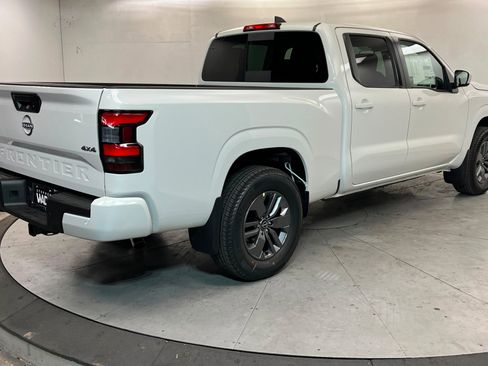 New 2026 Nissan Frontier SV w/ Tow Package image 5