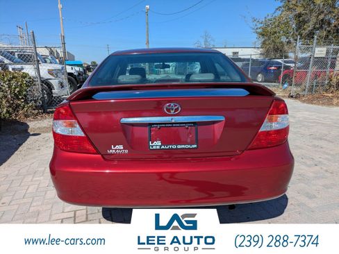 Used 2003 Toyota Camry XLE image 4