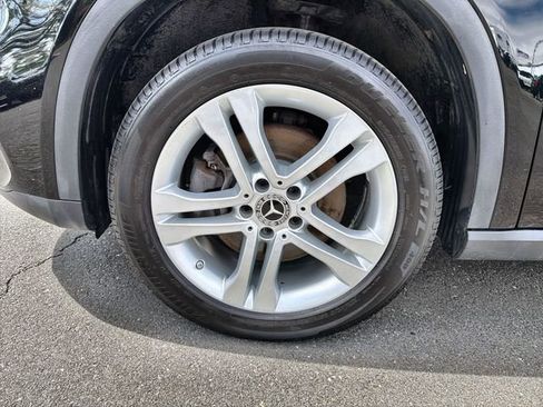 Used 2020 Mercedes-Benz GLA 250 4MATIC image 31