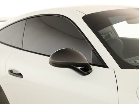 Used 2018 Porsche 911 GT3 RWD image 35