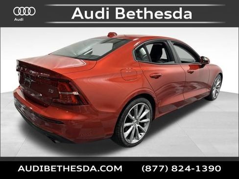 Used 2019 Volvo S60 T5 Momentum w/ Premium Package FWD image 7