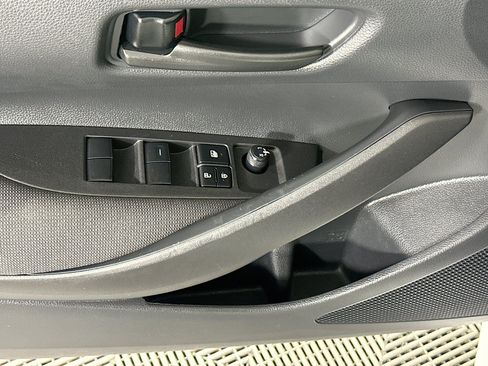 Used 2025 Toyota Corolla LE FWD image 14