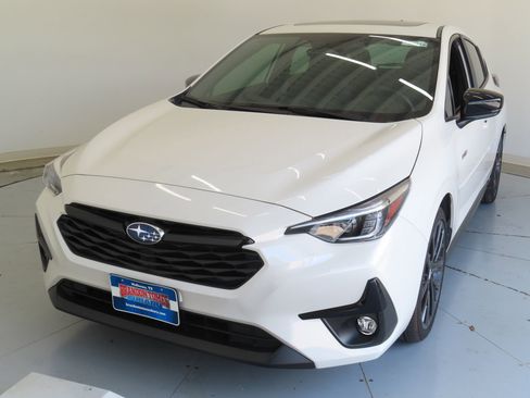 Used 2025 Subaru Impreza RS AWD/4WD image 8