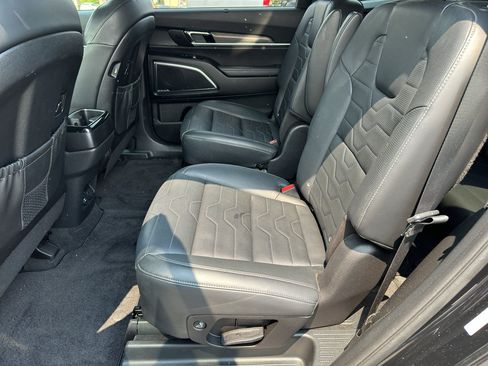 Used 2021 Kia Telluride SX w/ SX Prestige Package AWD/4WD image 19
