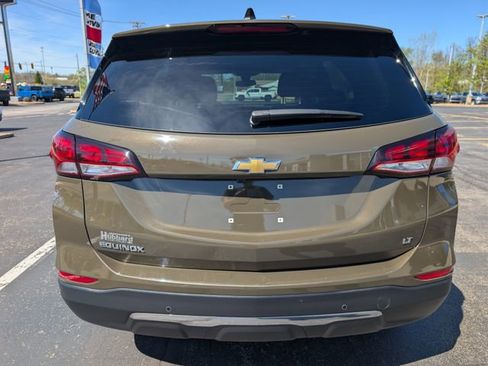 Used 2023 Chevrolet Equinox LT FWD image 4