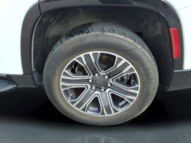 Used 2024 Jeep Wagoneer Series II w/ Flexible Seating Group RWD image 13