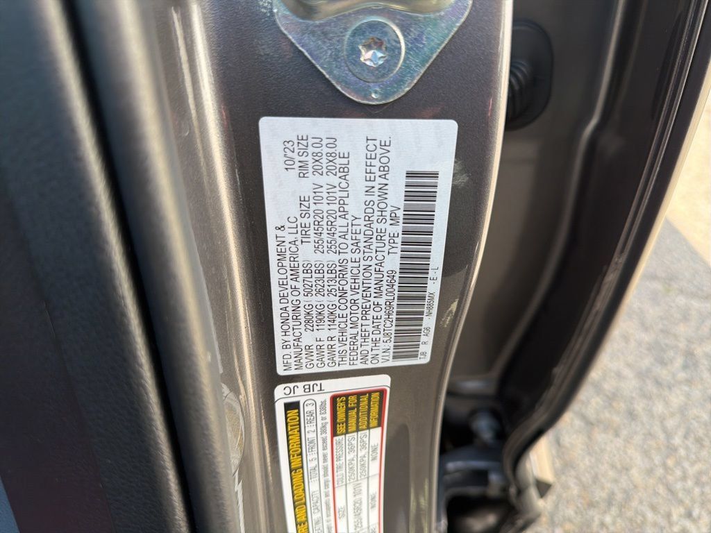 Used 2024 Acura RDX AWD w/ A-Spec & Technology Pkg image 40