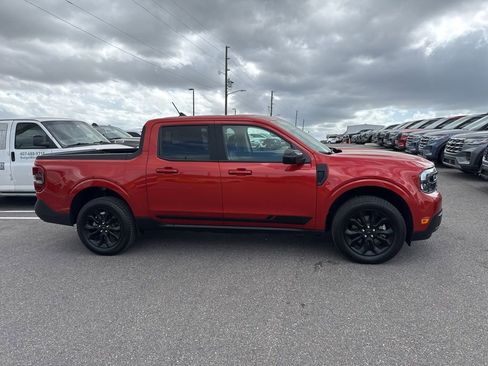 Used 2024 Ford Maverick Lariat w/ Black Appearance Package image 1