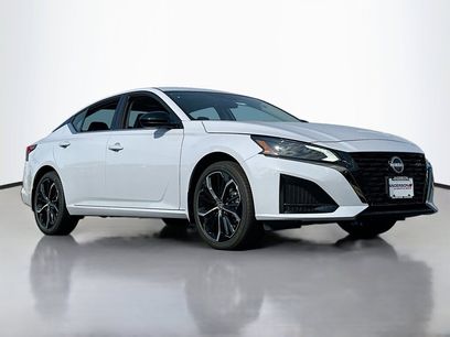 New 2025 Nissan Altima 2.5 SR