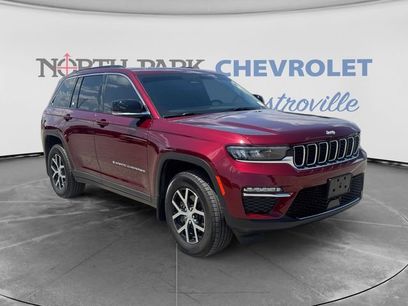 Used 2025 Jeep Grand Cherokee Limited w/ MOPAR Finishing Package