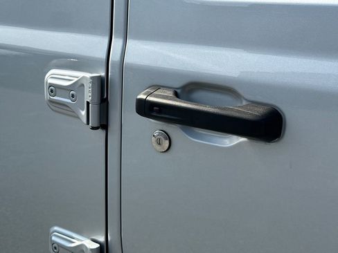 Used 2023 Jeep Wrangler Unlimited Rubicon 4xe w/ Cold Weather Group image 9