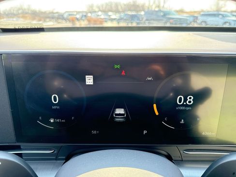 Certified 2024 Hyundai Kona Limited image 16