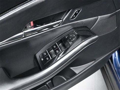 Certified 2023 MAZDA CX-30 AWD 2.5 S w/ Preferred Package image 17