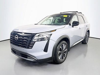 New 2026 Nissan Pathfinder Platinum