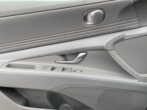 New 2026 Hyundai Elantra Sport FWD image 21