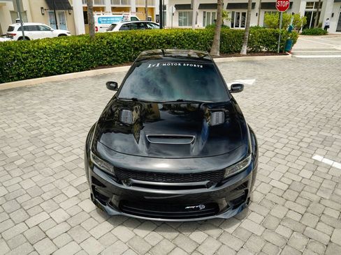 Used 2022 Dodge Charger SRT Hellcat image 6