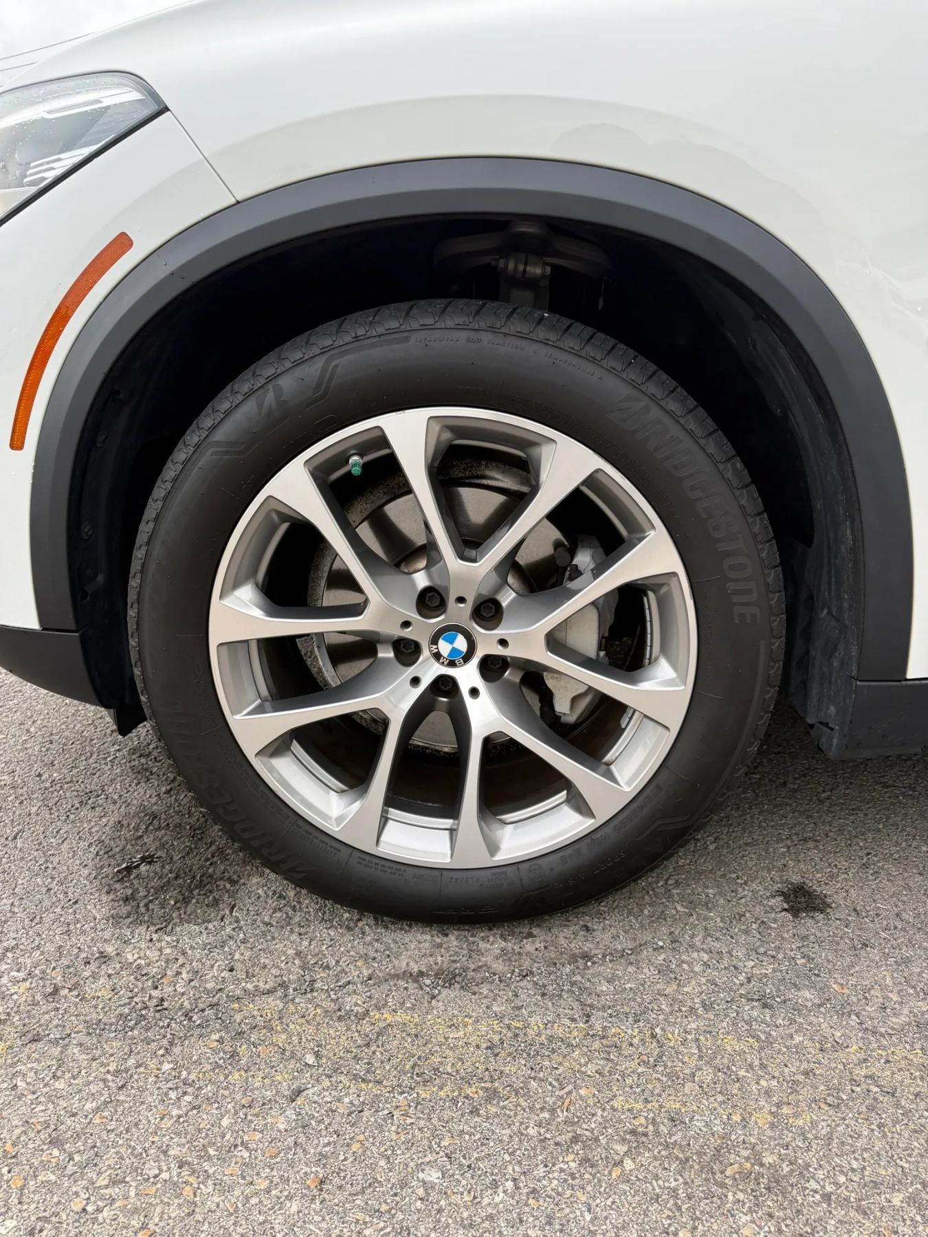 Used 2023 BMW X5 xDrive40i w/ Premium Package AWD/4WD image 40