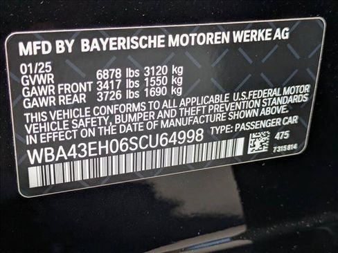Used 2025 BMW 750e xDrive w/ Executive Package AWD/4WD image 26