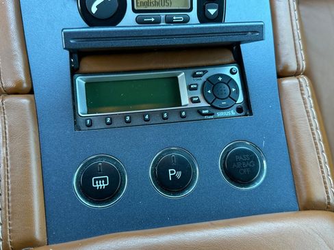 Used 2006 Aston Martin V8 Vantage Coupe image 31