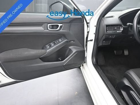 Certified 2025 Honda Civic Sport image 17