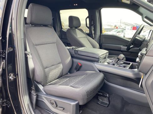 New 2026 Ford F150 XLT w/ Equipment Group 302A MID image 5