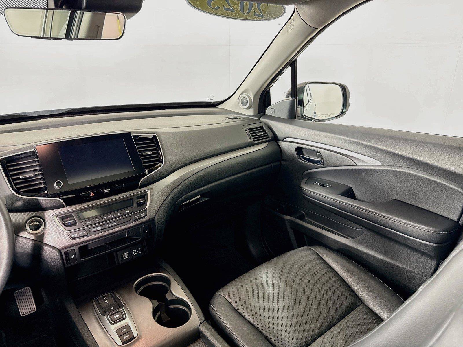 Certified 2023 Honda Ridgeline RTL image 24