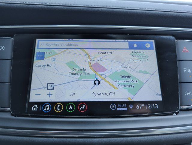 Used 2024 Buick Enclave Premium w/ Experience Buick Package FWD image 3
